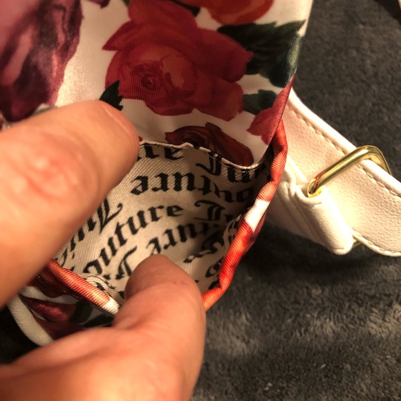 NWT•Juicy White w/Floral pattern medium backpack